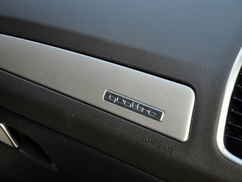 Audi Q5 2.0TDI(170KM)*Quattro*Navi*Xenon*Led*Parktronik*Chrom*Alu18"ASO Audi 8R (2008-)