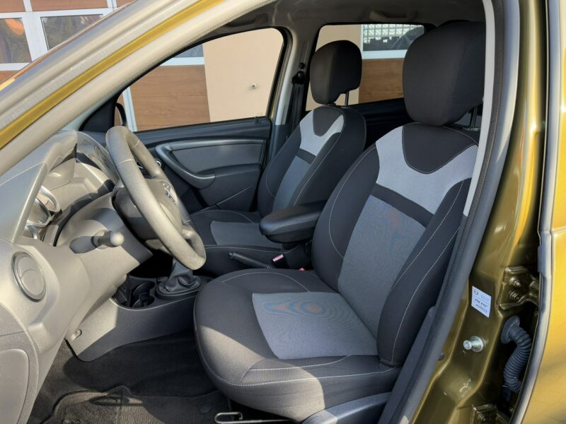 Dacia Duster 1,6 115KM Klimatyzacja Nawigacja Koła lato+zima I (2009-2017)