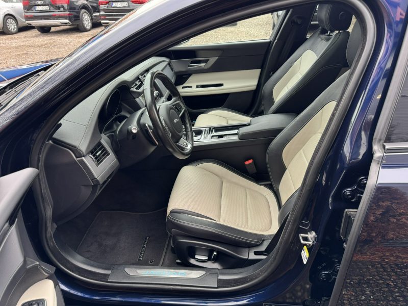 Jaguar XF Polski Salon, Podgrzewane fotele przód, tył, Kamera cofania, MERIDIAN X260 (2015-)