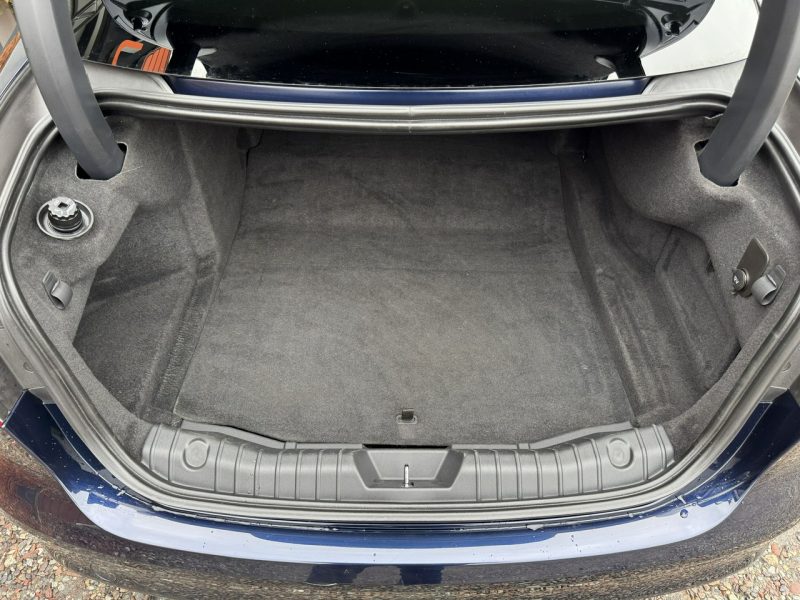 Jaguar XF Polski Salon, Podgrzewane fotele przód, tył, Kamera cofania, MERIDIAN X260 (2015-)