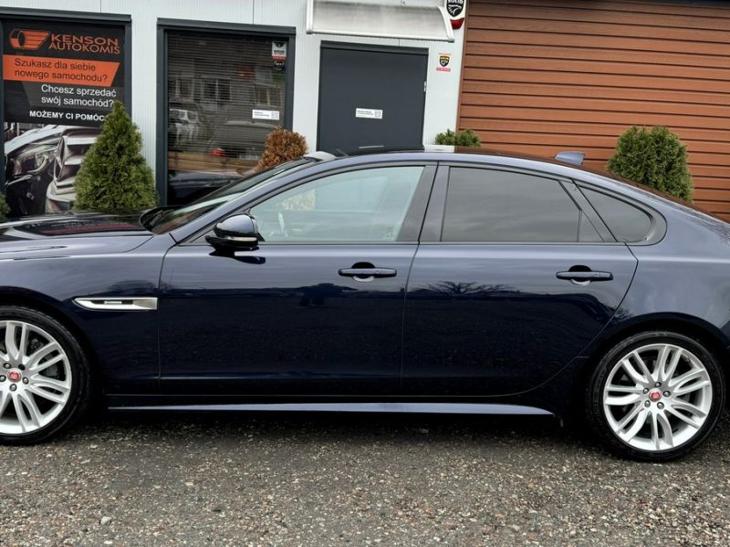 Jaguar XF Polski Salon, Podgrzewane fotele przód, tył, Kamera cofania, MERIDIAN X260 (2015-)