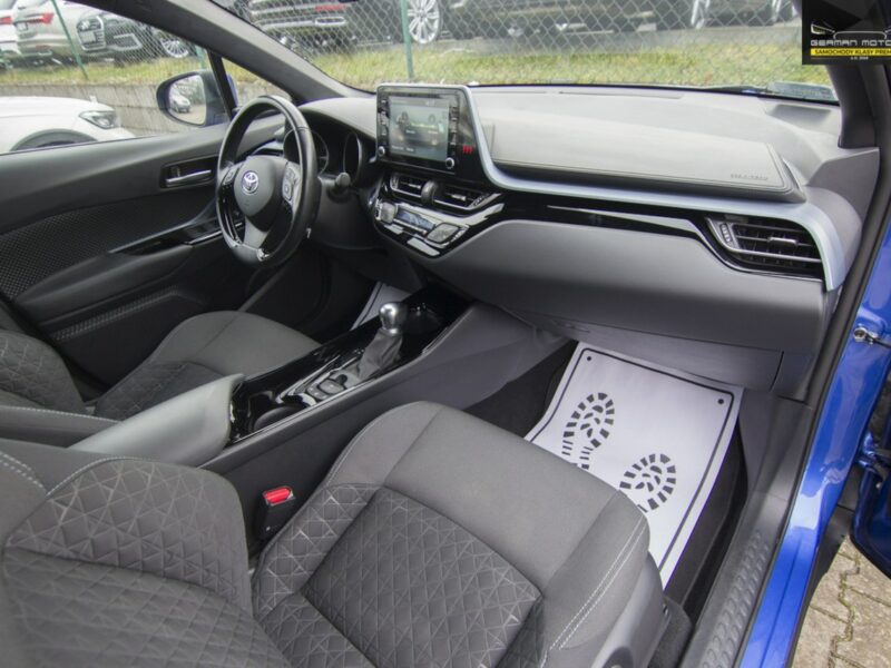 Toyota C-HR Ledy / Kamera Cofania / Krajowy / Raport Dekra / FV 23%