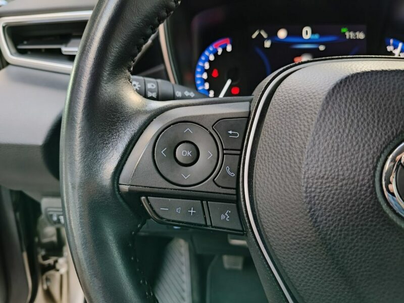 Toyota Corolla 1.5 125KM COMFORT+TECH, Kamera,Parktronik,Apple/Android,VirtualCocpit E21 (2019-)