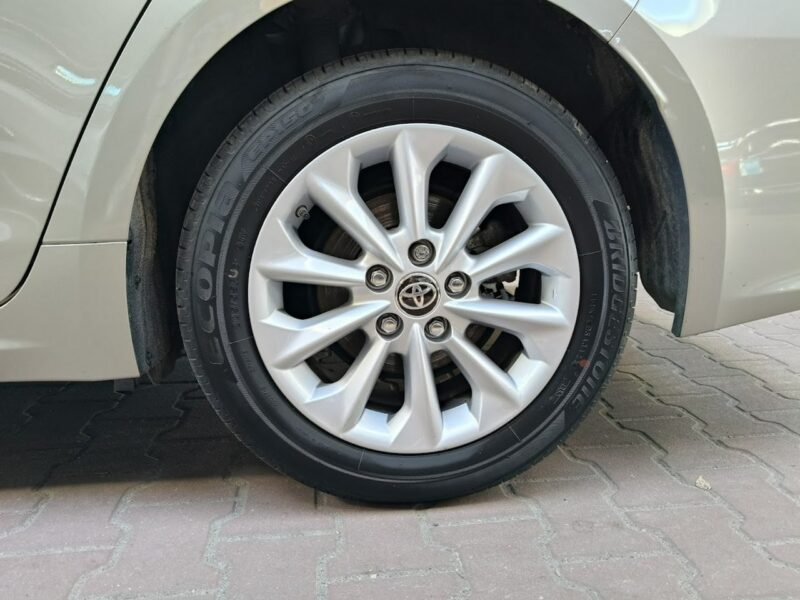 Toyota Corolla 1.5 125KM COMFORT+TECH, Kamera,Parktronik,Apple/Android,VirtualCocpit E21 (2019-)