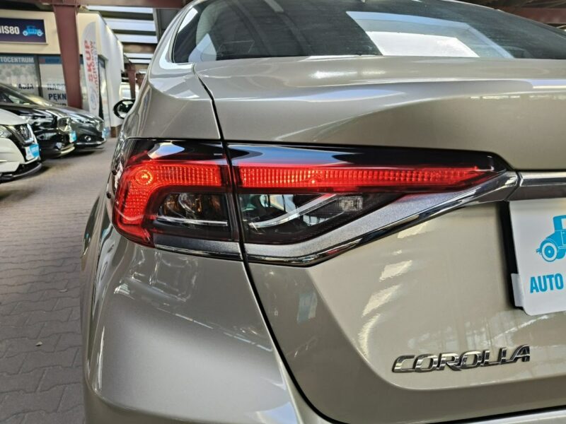 Toyota Corolla 1.5 125KM COMFORT+TECH, Kamera,Parktronik,Apple/Android,VirtualCocpit E21 (2019-)