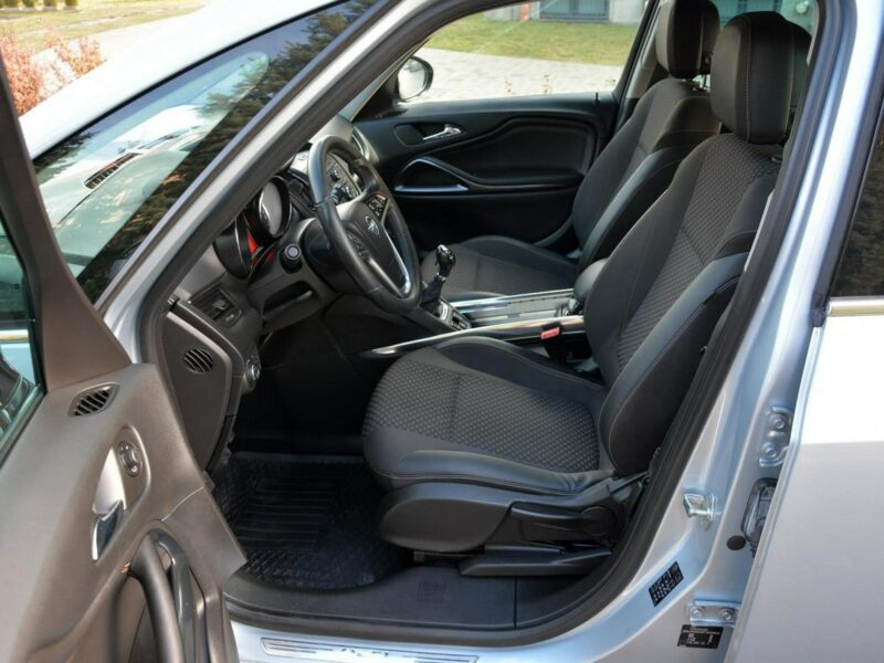 Opel Zafira 1.4T(140KM) Duza Navi pól-Skóry Park Assist 7-Foteli 2xParktronik C (2011-)