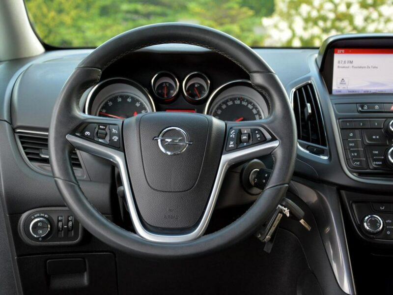 Opel Zafira 1.4T(140KM) Duza Navi pól-Skóry Park Assist 7-Foteli 2xParktronik C (2011-)
