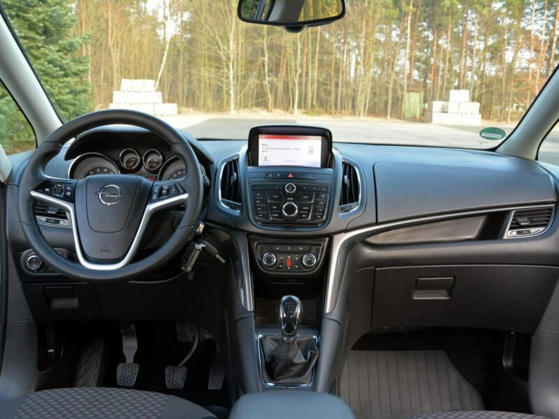 Opel Zafira 1.4T(140KM) Duza Navi pól-Skóry Park Assist 7-Foteli 2xParktronik C (2011-)