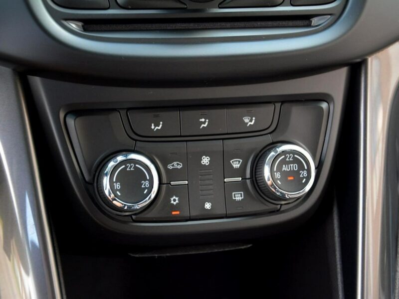 Opel Zafira 1.4T(140KM) Duza Navi pól-Skóry Park Assist 7-Foteli 2xParktronik C (2011-)