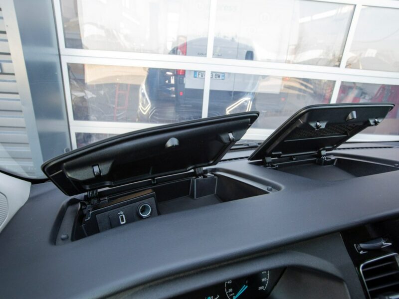 Ford Tourneo Custom AUTOMAT 9-OSÓB Titanium L2H1 aluminiowe koła
