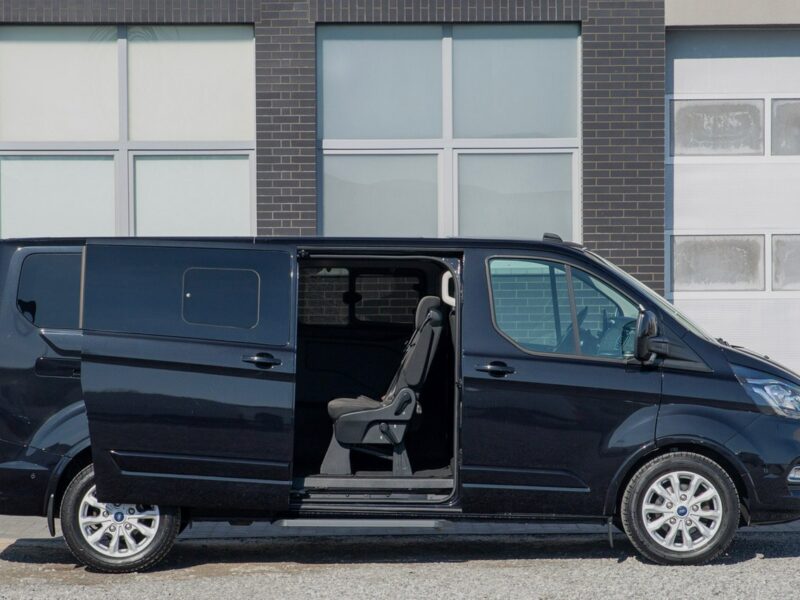 Ford Tourneo Custom AUTOMAT 9-OSÓB Titanium L2H1 aluminiowe koła