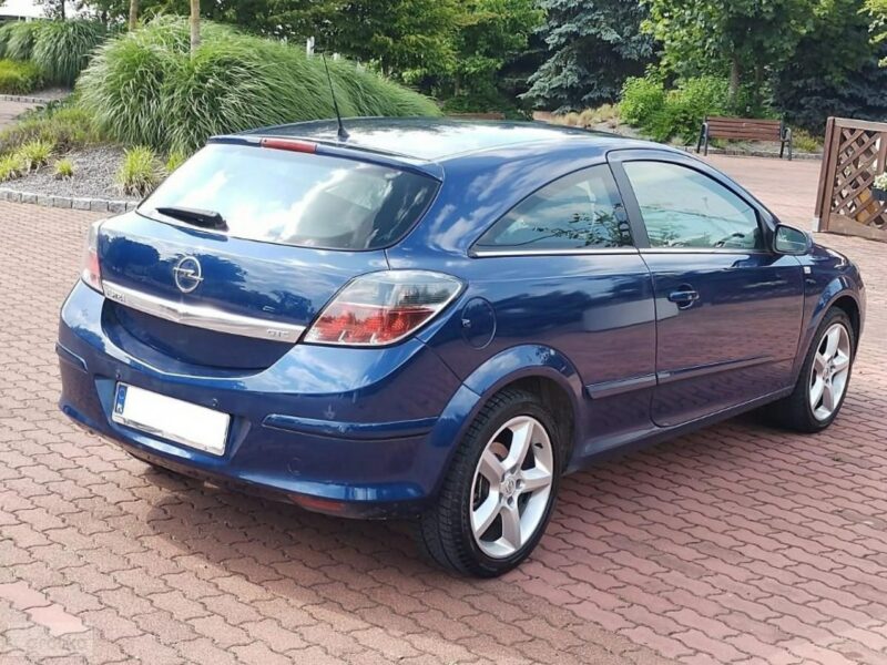Opel Astra H (2004-2014)