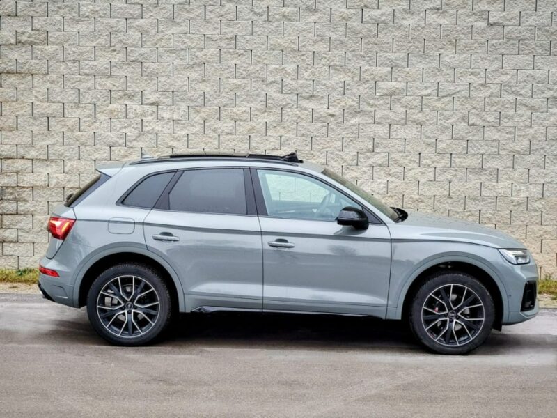 Audi SQ5 8R (2013-)