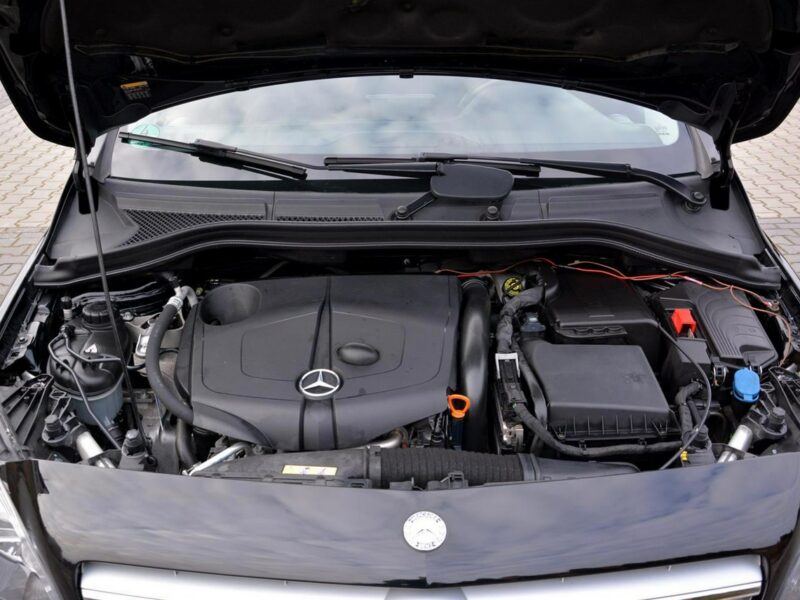 Mercedes B 180 Avantgarde Navi Skóry Kamera 2xParktronic Grzane fotele Aso do końca W246 (2011-)