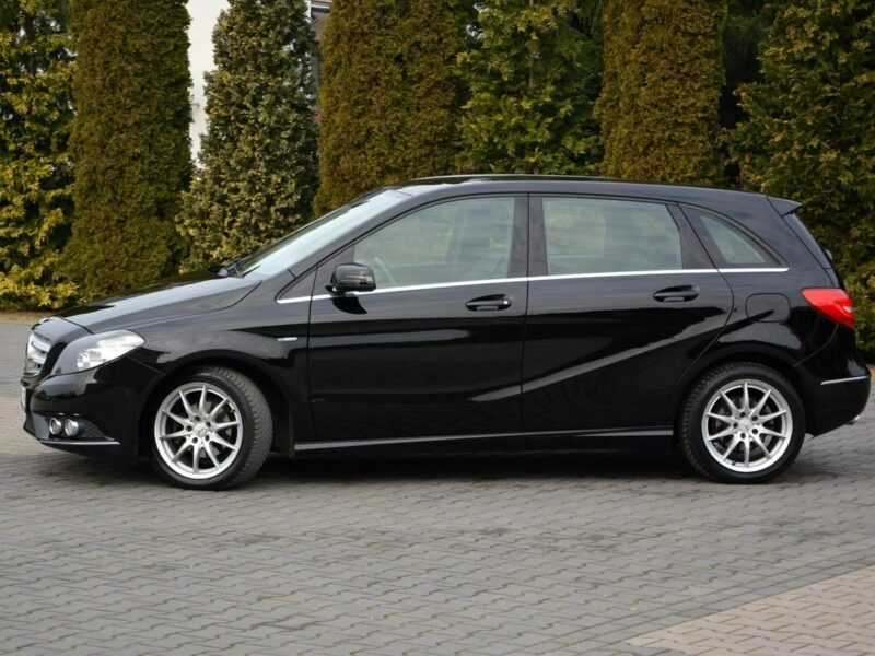 Mercedes B 180 Avantgarde Navi Skóry Kamera 2xParktronic Grzane fotele Aso do końca W246 (2011-)