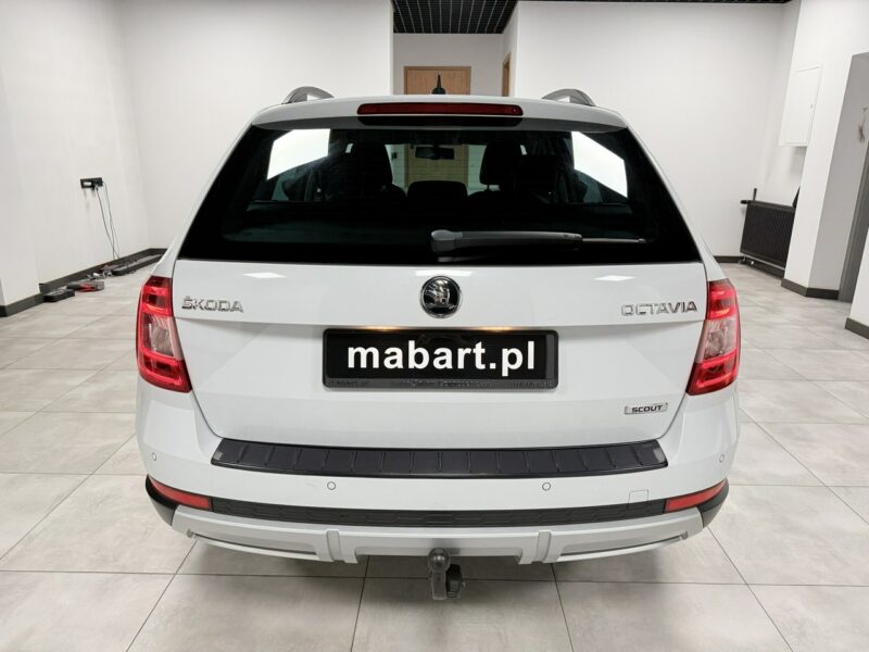 Škoda Octavia SCOUT 2.0 TDI 184KM*DSG*4x4*AppleCar*Bi-Xenon*Duża Navi*Tempomat*Black III (2013-)