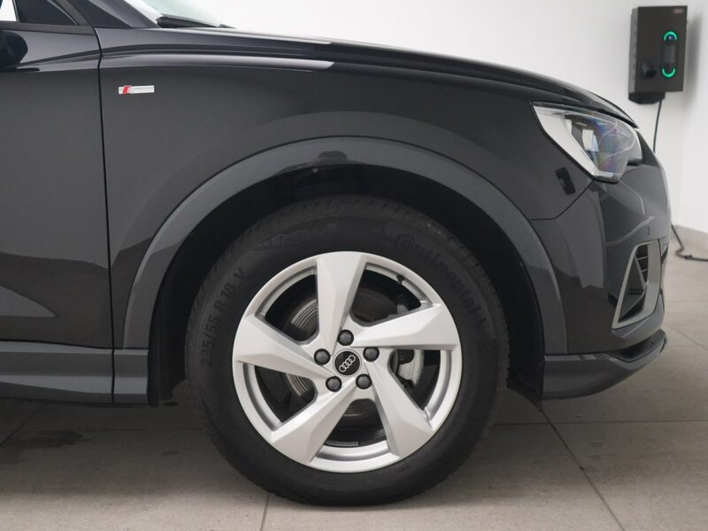 Audi Q3 35 TDI Stronic Virtual Plus Kamera ACC HAK II (2018-)