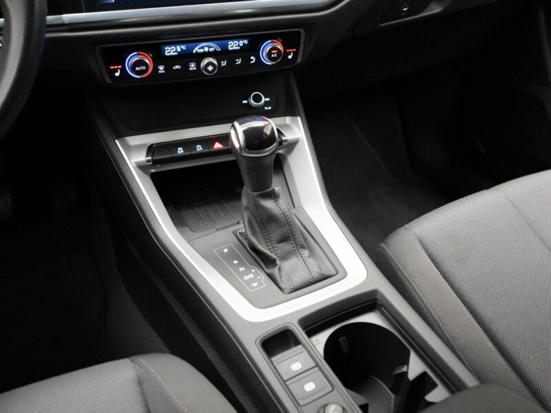 Audi Q3 35 TDI Stronic Virtual Plus Kamera ACC HAK II (2018-)