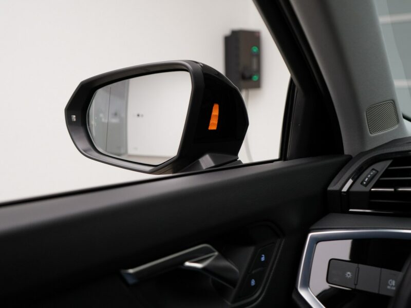 Audi Q3 35 TDI Stronic Virtual Plus Kamera ACC HAK II (2018-)