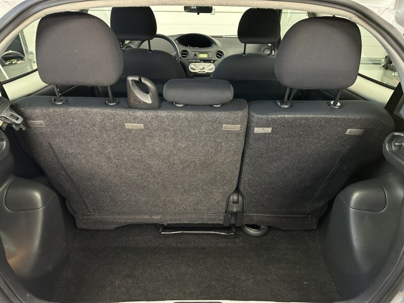Toyota Yaris Toyota Yaris 1.0 Benz Klimatyzacja 152 Tys Po Opłatach I (1999-2005)