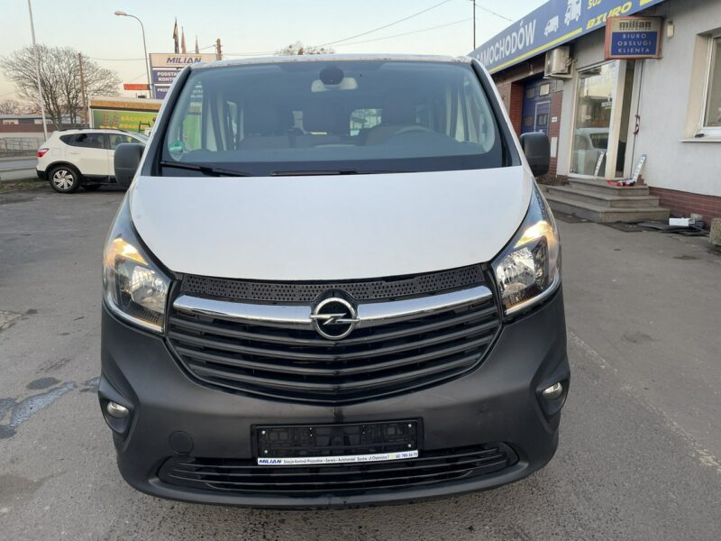 Opel Vivaro Opel Vivaro dla Niepełnosprawnych inwalida Rampa Model 2019 II (2014-2019)