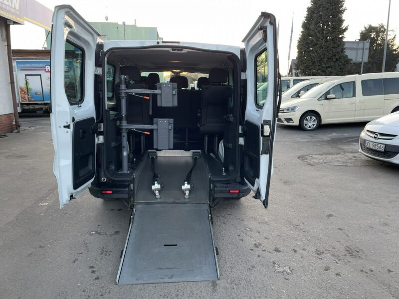 Opel Vivaro Opel Vivaro dla Niepełnosprawnych inwalida Rampa Model 2019 II (2014-2019)