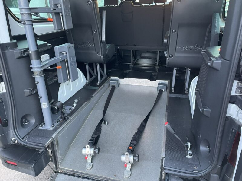 Opel Vivaro Opel Vivaro dla Niepełnosprawnych inwalida Rampa Model 2019 II (2014-2019)