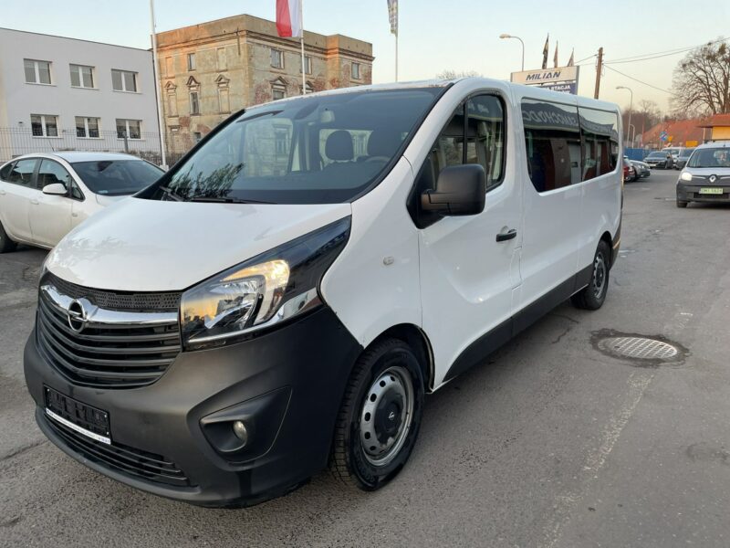 Opel Vivaro Opel Vivaro dla Niepełnosprawnych inwalida Rampa Model 2019 II (2014-2019)