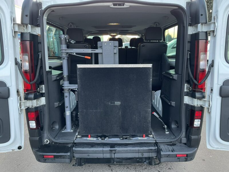 Opel Vivaro Opel Vivaro dla Niepełnosprawnych inwalida Rampa Model 2019 II (2014-2019)