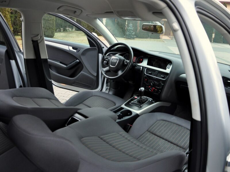 Audi A4 2.0TDI(120KM)*Klimatronik*Chrom*Welur*Reling*Parktronik*I Wł*Alu16"ASO B8 (2007-2015)