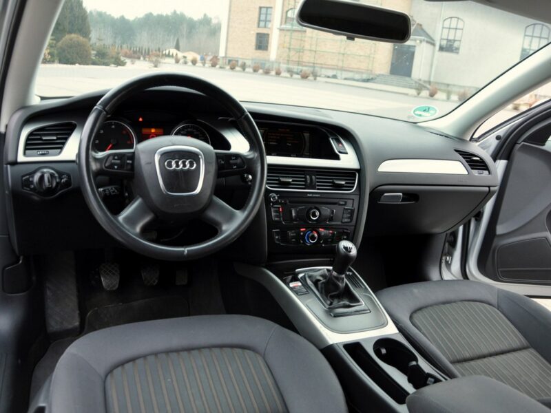 Audi A4 2.0TDI(120KM)*Klimatronik*Chrom*Welur*Reling*Parktronik*I Wł*Alu16"ASO B8 (2007-2015)