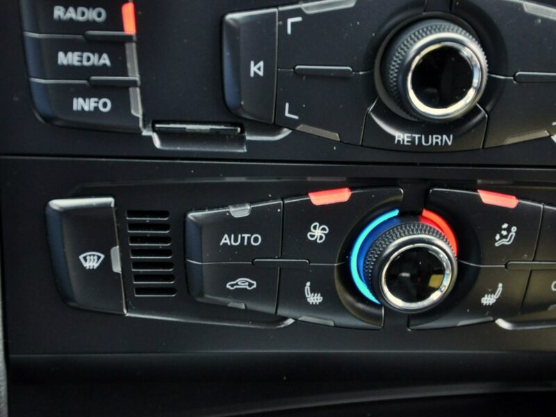 Audi A4 2.0TDI(120KM)*Klimatronik*Chrom*Welur*Reling*Parktronik*I Wł*Alu16"ASO B8 (2007-2015)