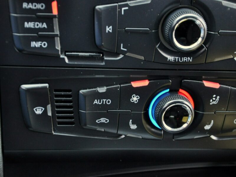 Audi A4 2.0TDI(120KM)*Klimatronik*Chrom*Welur*Reling*Parktronik*I Wł*Alu16"ASO B8 (2007-2015)