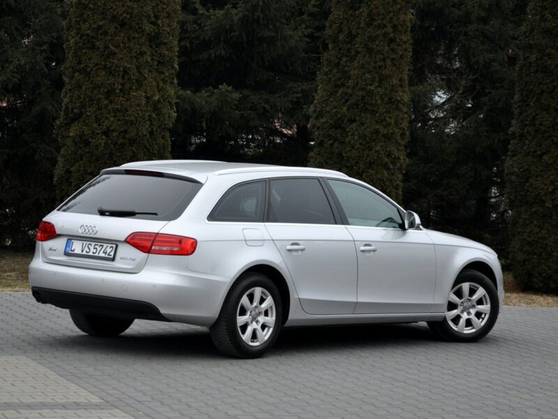 Audi A4 2.0TDI(120KM)*Klimatronik*Chrom*Welur*Reling*Parktronik*I Wł*Alu16"ASO B8 (2007-2015)