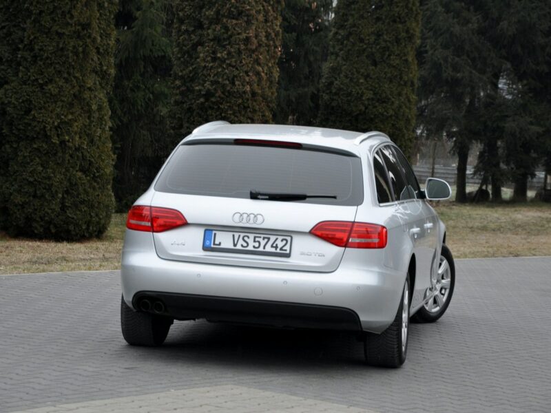 Audi A4 2.0TDI(120KM)*Klimatronik*Chrom*Welur*Reling*Parktronik*I Wł*Alu16"ASO B8 (2007-2015)