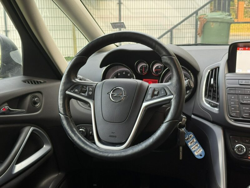 Opel Zafira 1.4 Benzyna | Serwisowany | Gwarancja | Bogate wyposażenie | Zadbany C (2011-)