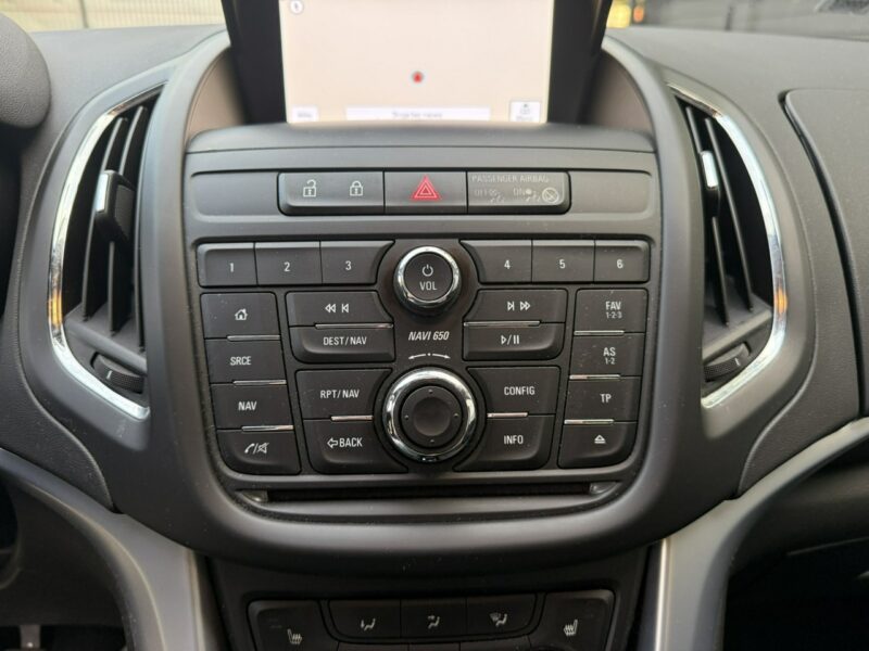 Opel Zafira 1.4 Benzyna | Serwisowany | Gwarancja | Bogate wyposażenie | Zadbany C (2011-)