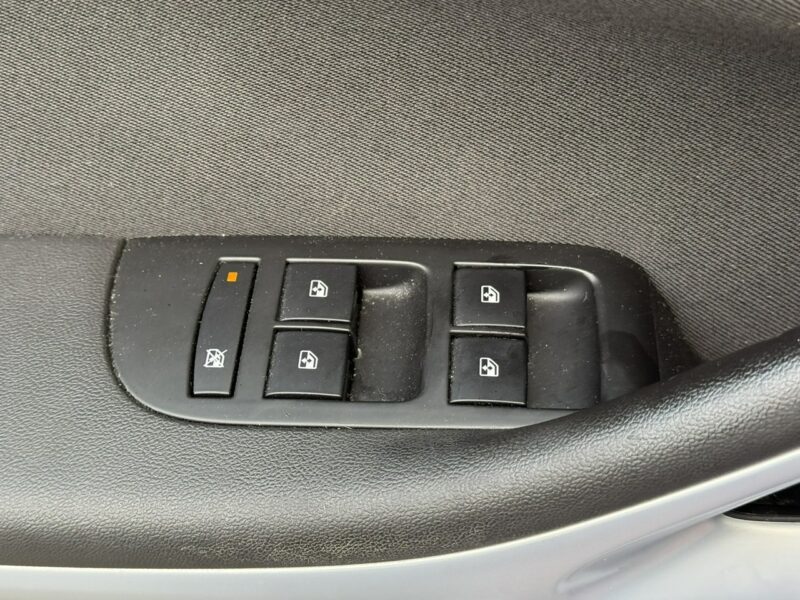 Opel Zafira 1.4 Benzyna | Serwisowany | Gwarancja | Bogate wyposażenie | Zadbany C (2011-)