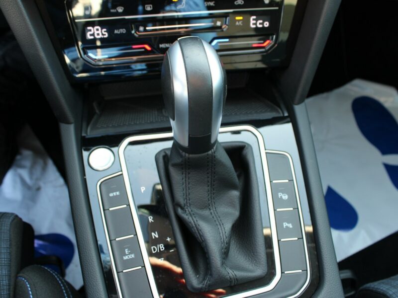 Volkswagen Passat 1.4 Tsi Plug-In-Hybrid 218 Km Dsg 6 Gte kombi 5 B8 (2014-2023)