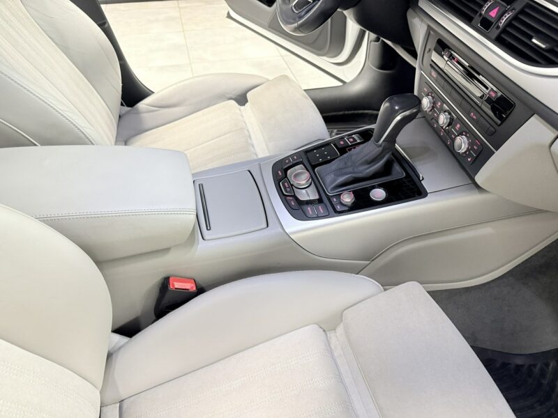 Audi A6 2.0 TDI 190PS QUATTRO 4x4 S-Tronic*S-Line*Matrix*Lift*SPORT*BOSE HiFi* C7 (2011-)