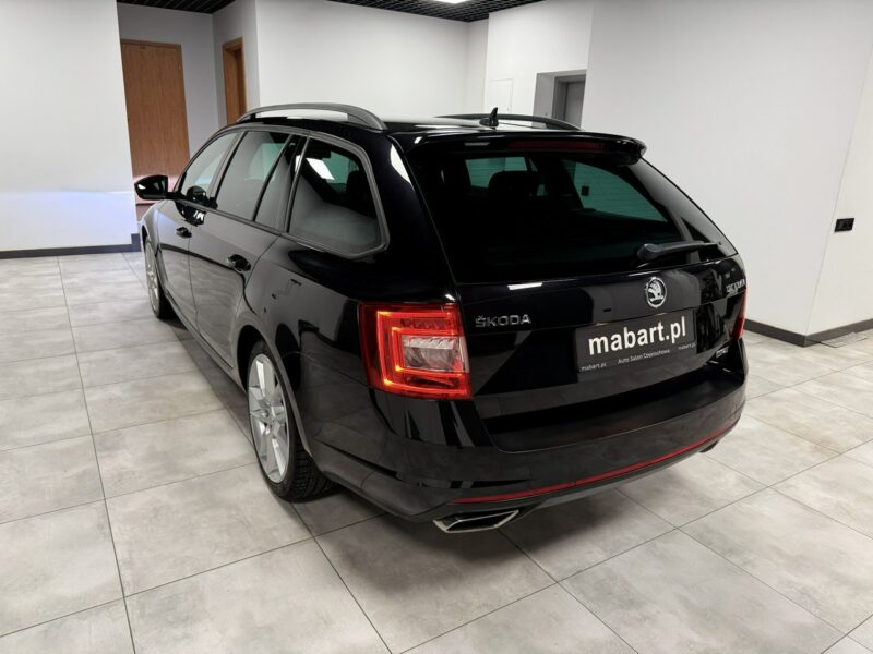 Škoda Octavia RS 2.0 TDI 184KM*AppleCa*KeyLessGo*LED*Bi-Xenon*Navi*Skóry*HAK*Niemiec III (2013-)