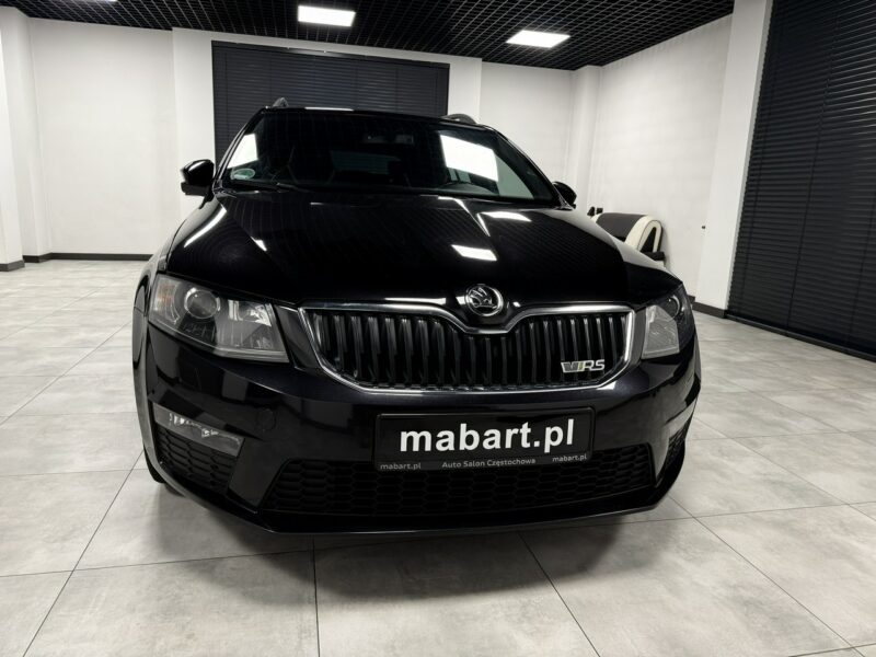 Škoda Octavia RS 2.0 TDI 184KM*AppleCa*KeyLessGo*LED*Bi-Xenon*Navi*Skóry*HAK*Niemiec III (2013-)