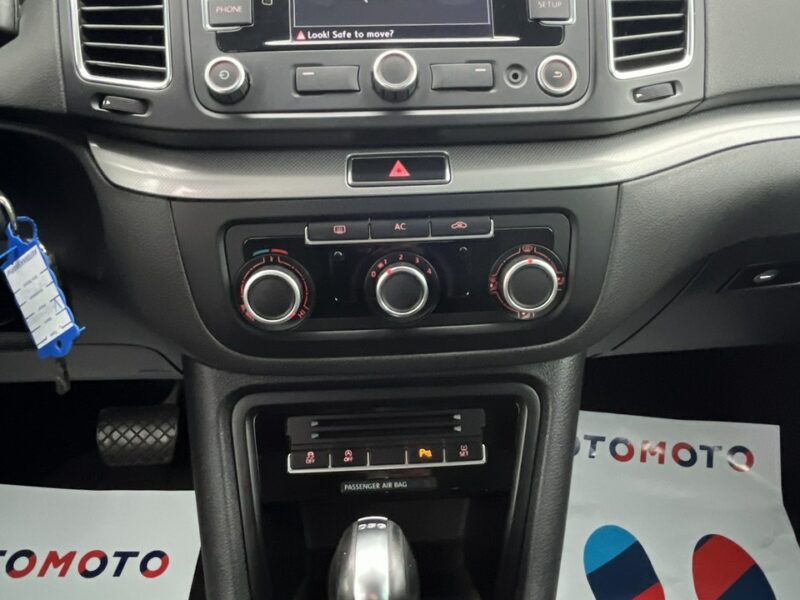 Volkswagen Sharan Volkswagen Sharan 2.0TDi DSG Automat Klima NAVI Hak Alufelgi Serwis! II (2010-)