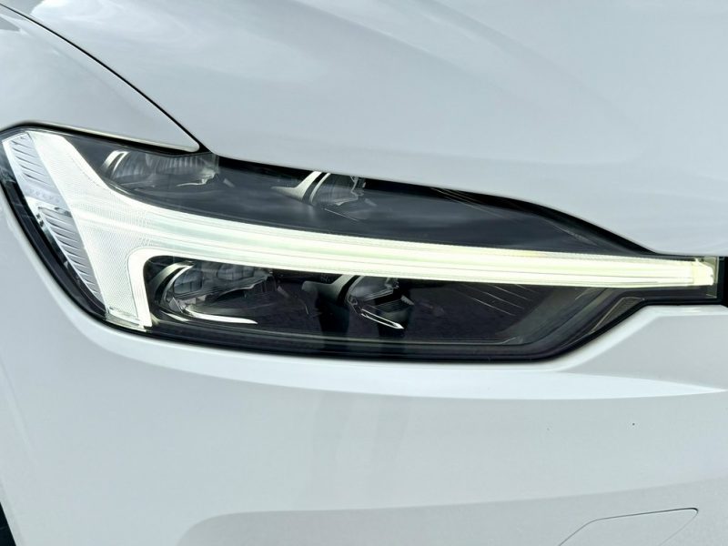 Volvo XC 60 4x4,R-DESIGN,Bogata wersja,Gwarancja II (2017-)