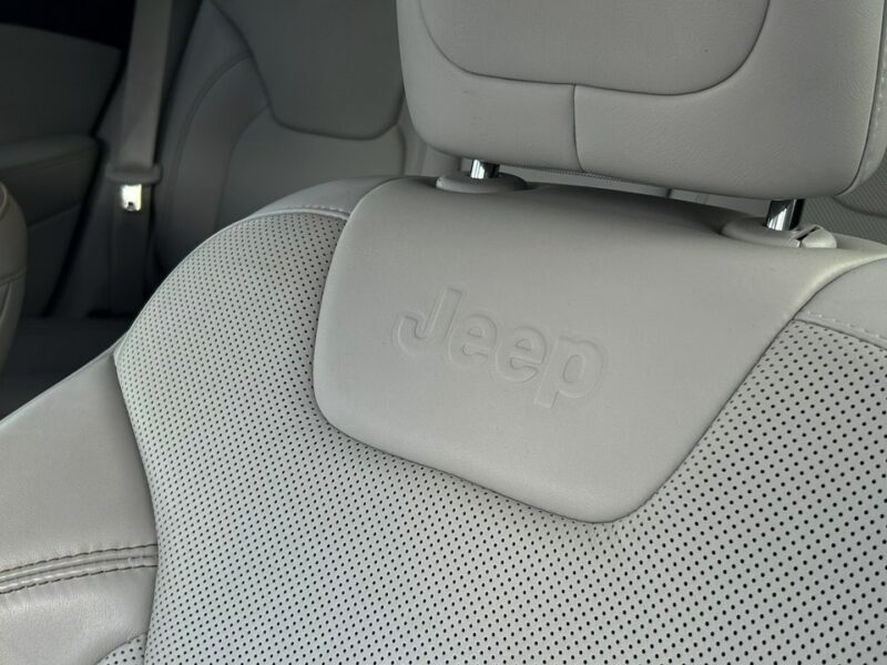 Jeep Cherokee Limited/Białe skóry/kamera/grzana kierownica/bixenon/el.klapa V (2014-)