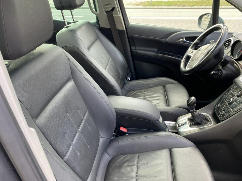 Opel Meriva Edition,podgrz. fotele i kierownica, czujniki p/t, szklany dach, skóry II (2010-)