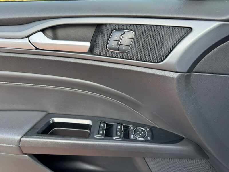 Ford Mondeo 2.0 TDCi 150km TITANIUM Automat Serwisowany Super Stan !!! Mk5 (2014-)