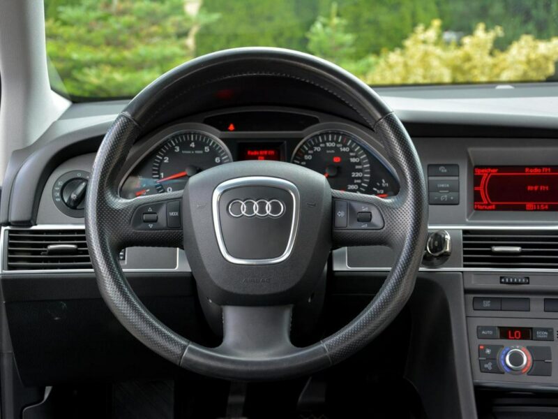 Audi A6 2.4 V6 (177KM) 140 tys. Przebieg Bi-xenon Klimatronic Navi Piękna C6 (2004-2011)