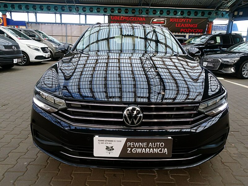 Volkswagen Passat 2,0TSi Skóra+Navi+ACC+LED 3Lata GWARANCJA 1wł Kraj Bezwypadkowy F23% B8 (2014-2023)