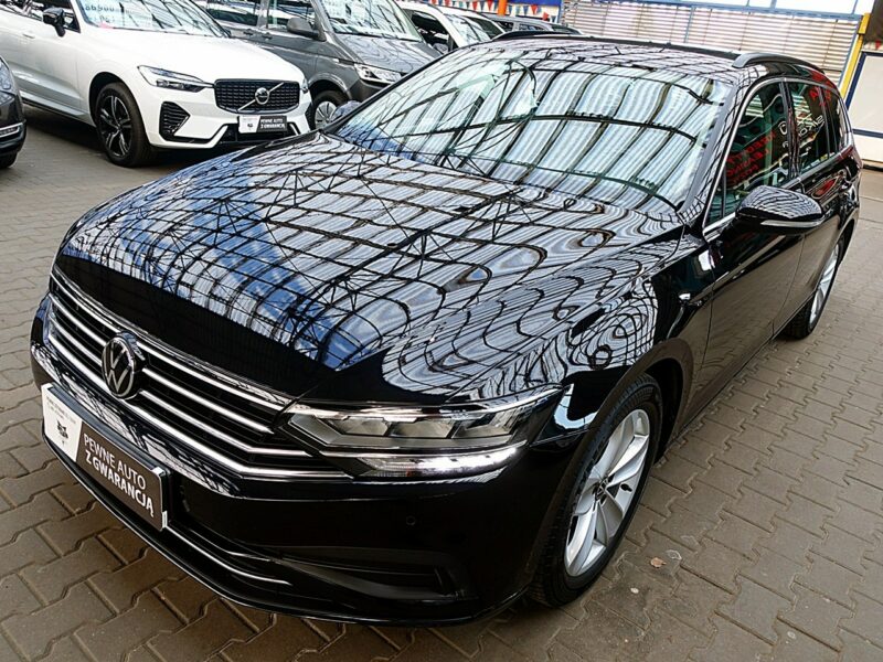 Volkswagen Passat 2,0TSi Skóra+Navi+ACC+LED 3Lata GWARANCJA 1wł Kraj Bezwypadkowy F23% B8 (2014-2023)